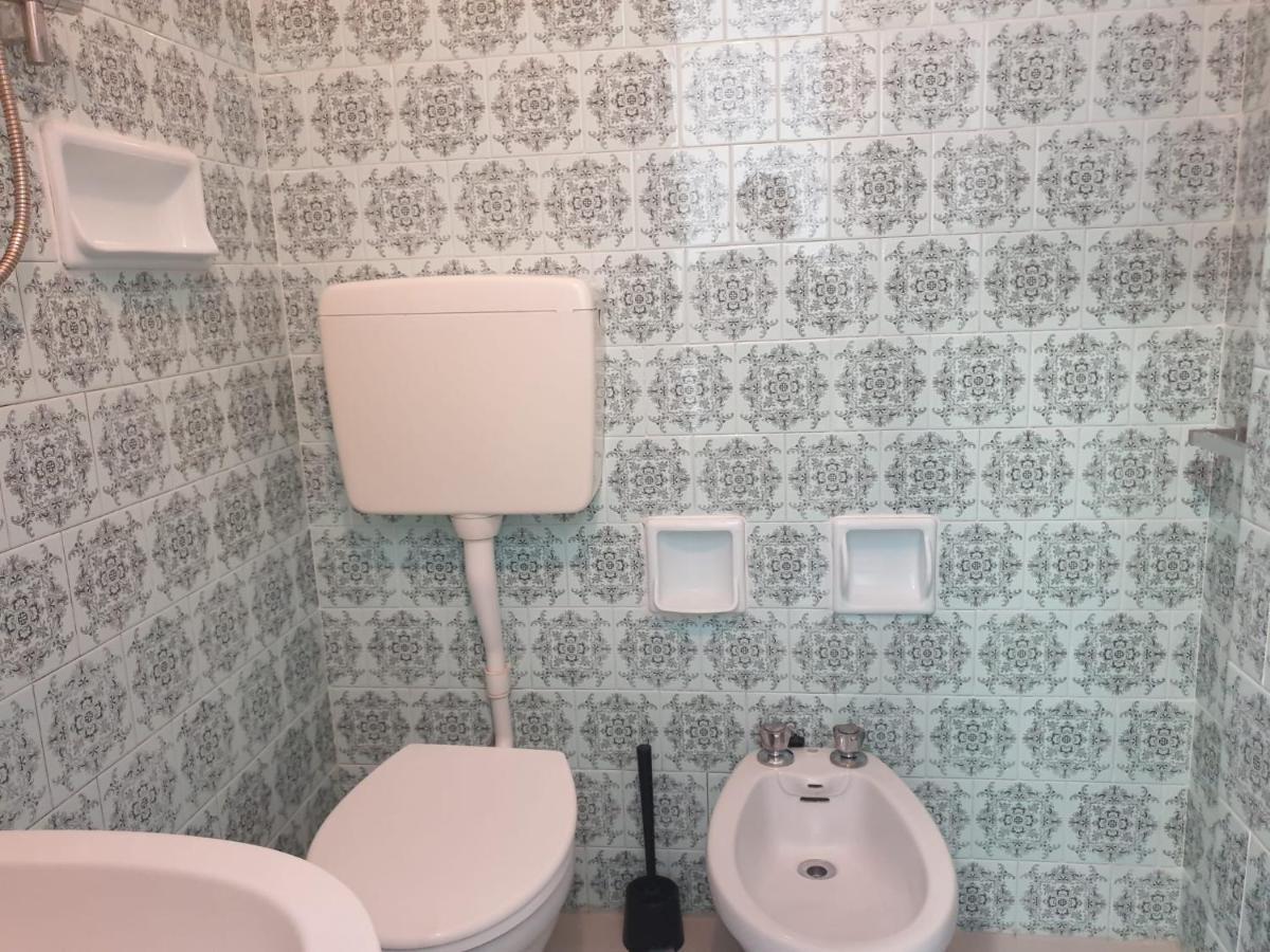 Hotel Baden Baden Римини Екстериор снимка